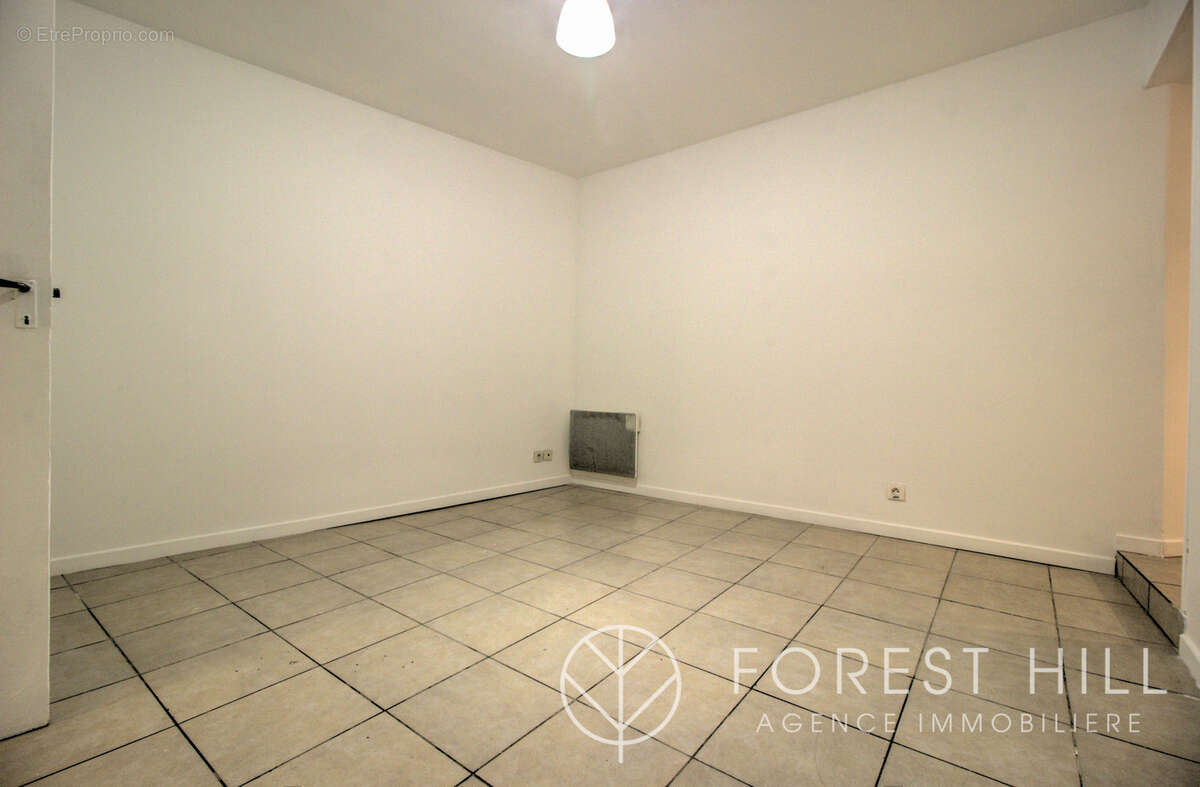 Maison 5 chambres centre ville - photo 11