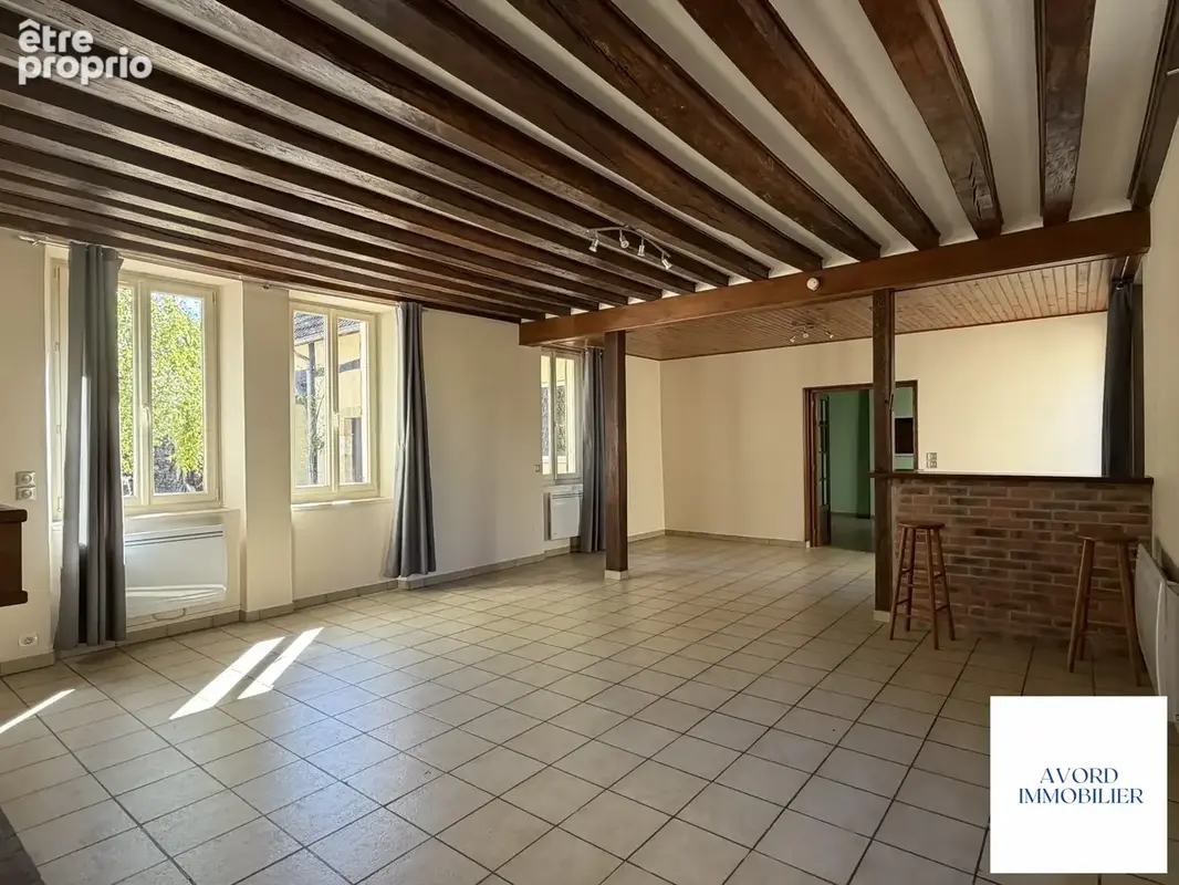 Maison 7 pièces 202 m² à vendre à Etrechy (18800) - photo 2