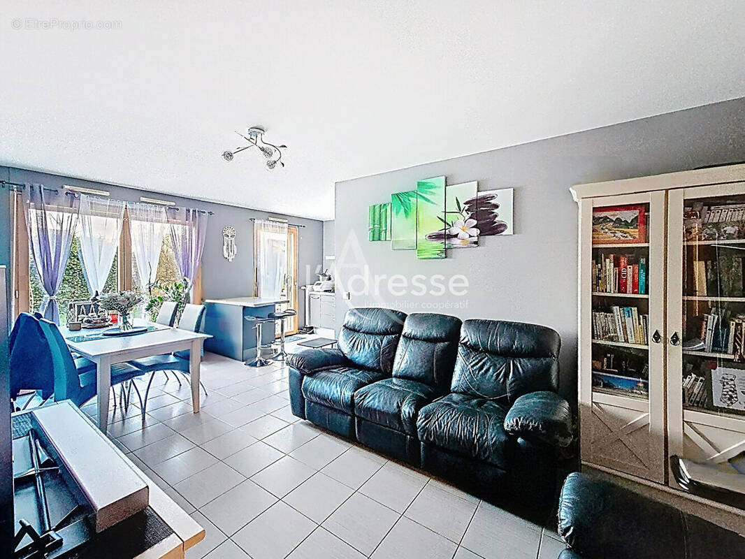 Appartement à MONTEVRAIN
