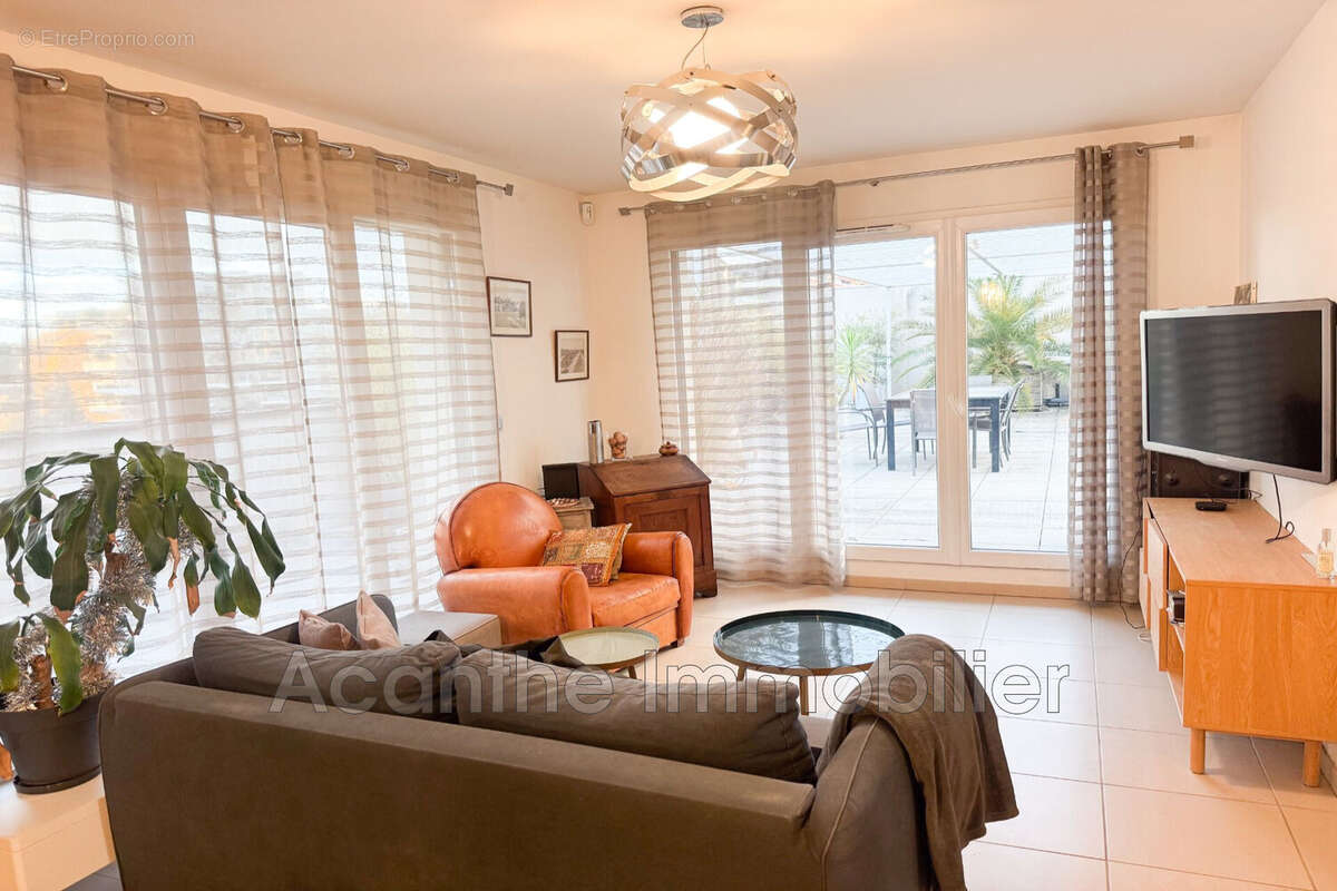 Appartement à CASTELNAU-LE-LEZ