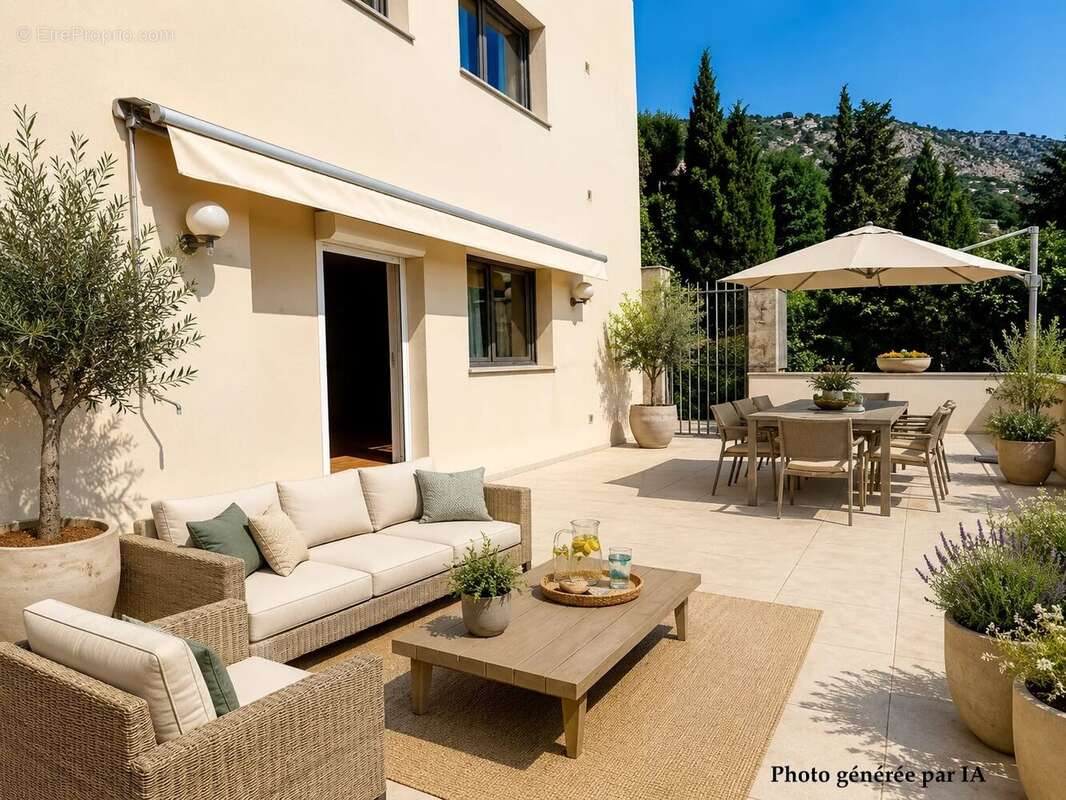 Appartement à BEAULIEU-SUR-MER