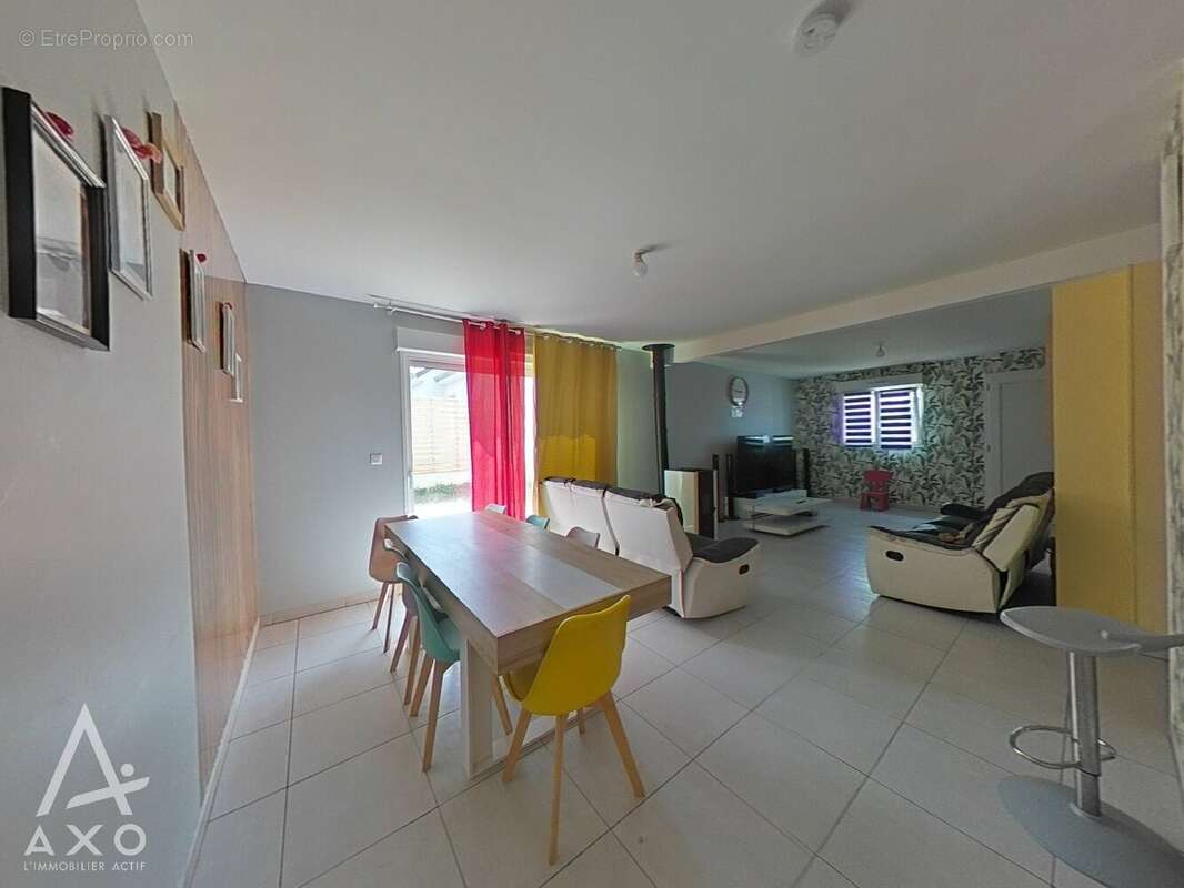 Maison 5 pièces 102 m² à vendre à Tilly-Sur-Seulles (14250) - photo 4