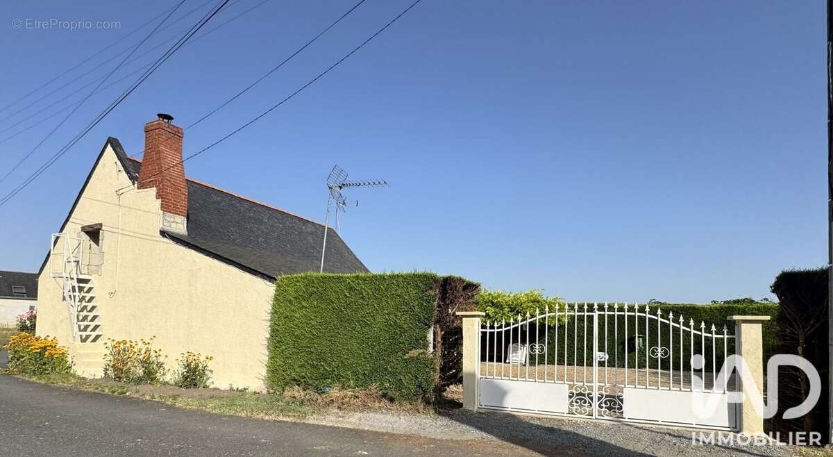 Maison 70 m² à Vivy  - photo 3