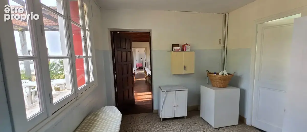Maison familiale 240 m² - 4 chambres -Terrain 1 320 m² - Proche N4 - photo 16