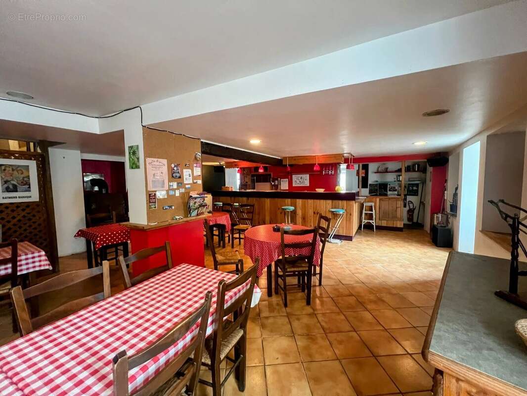 Maison à SAINTE-COLOMBE-SUR-L&#039;HERS