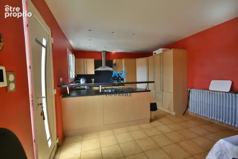 Maison familiale - 6 pièces - 164 m² de surface totale (100,50m² habitables) avec vue dégagée et fort potentiel – VALSERHONE (01 - photo 5