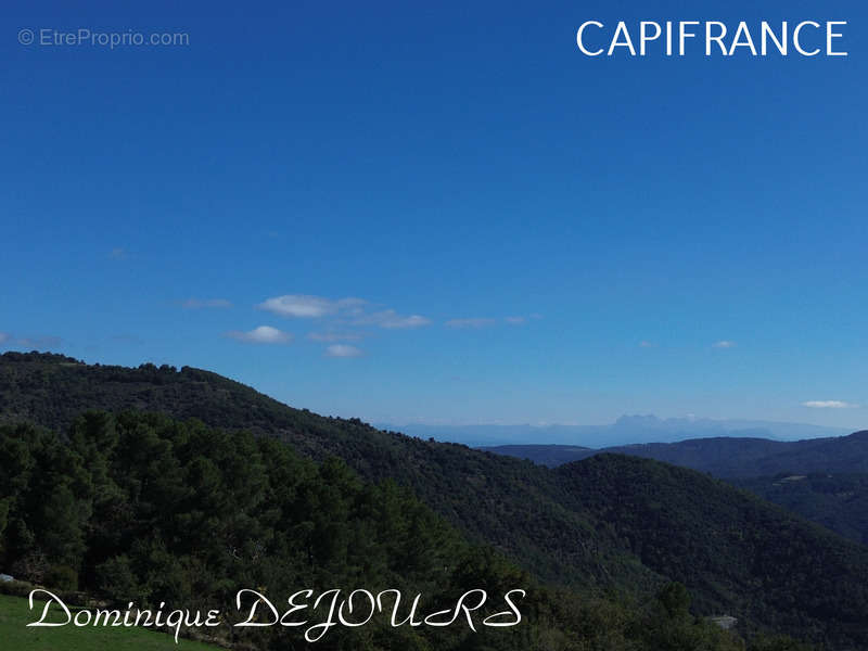 Maison à SAINT-MICHEL-DE-CHABRILLANOUX