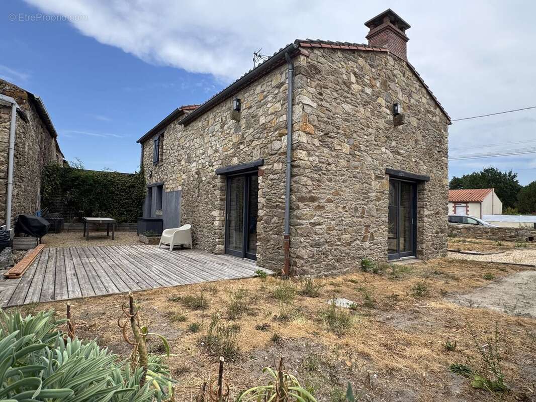 LEGE Maison de charme en village - photo 4