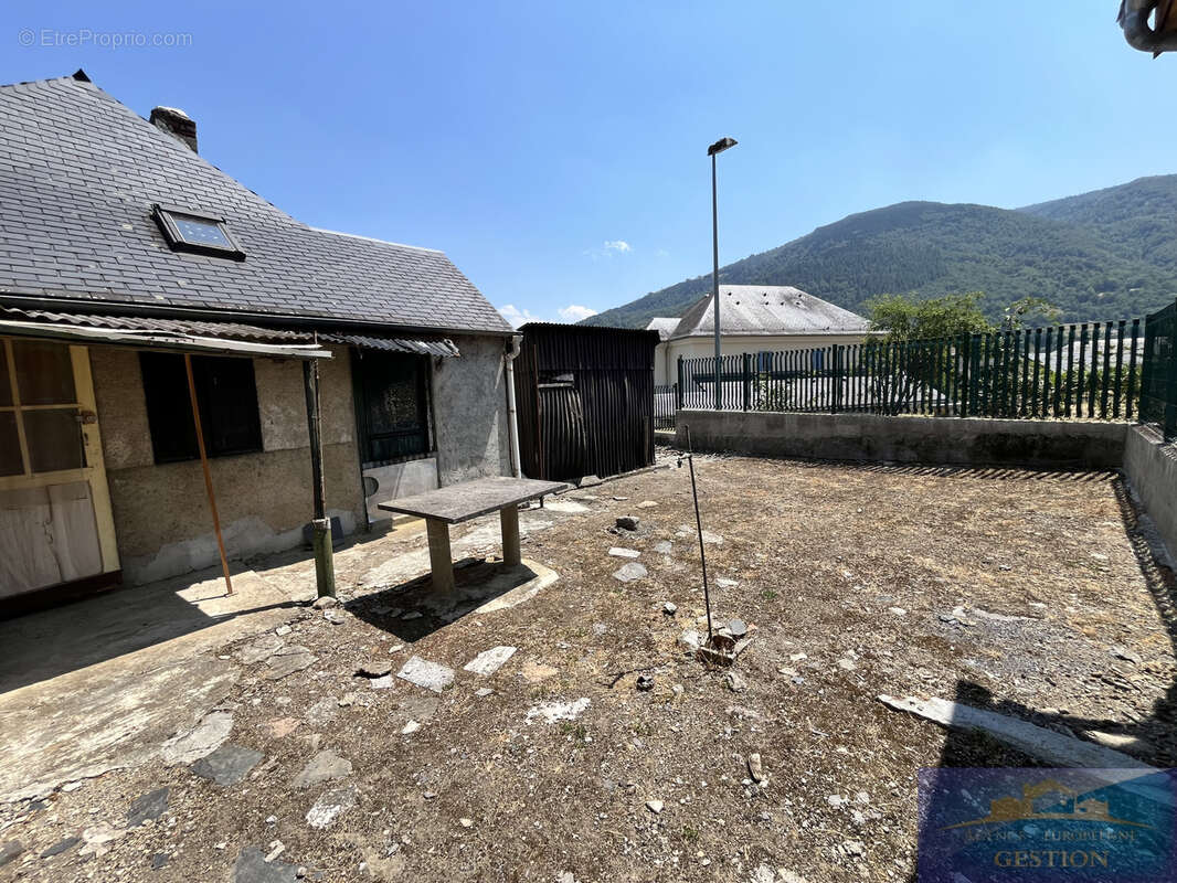 Petit ensemble immobilier - photo 32