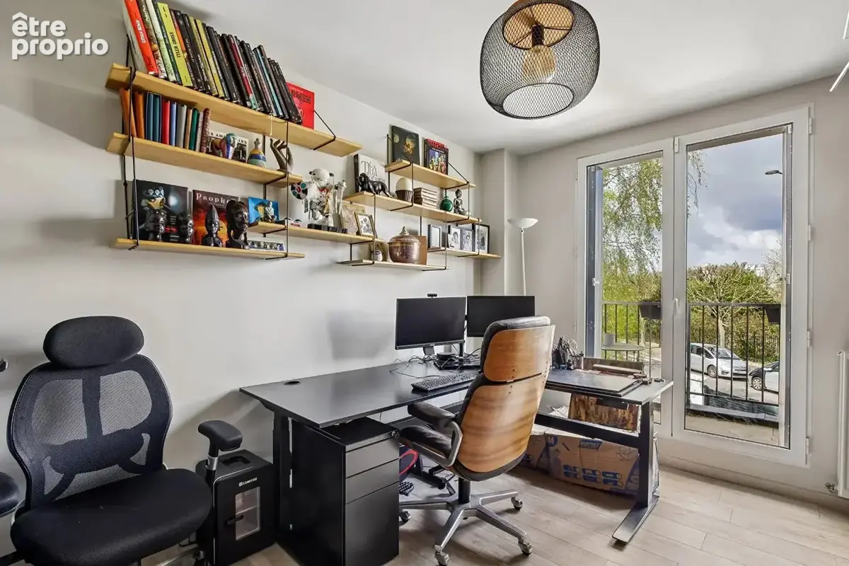Chatou - maison de 187 m² - 6 chambres - sous sol total - terrain 322 m²- proche ecoles et commerces - photo 14