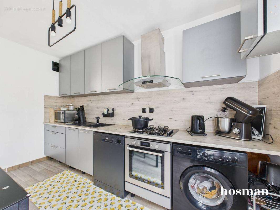Appartement à LYON-8E