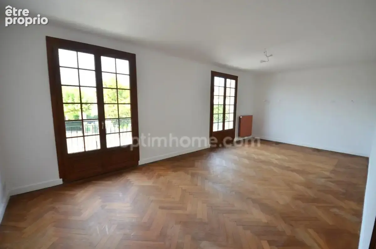 Maison individuelle de 160 m² avec 5 chambres, garage et terrain de 498 m² à Cournon-d’Auvergne - photo 4