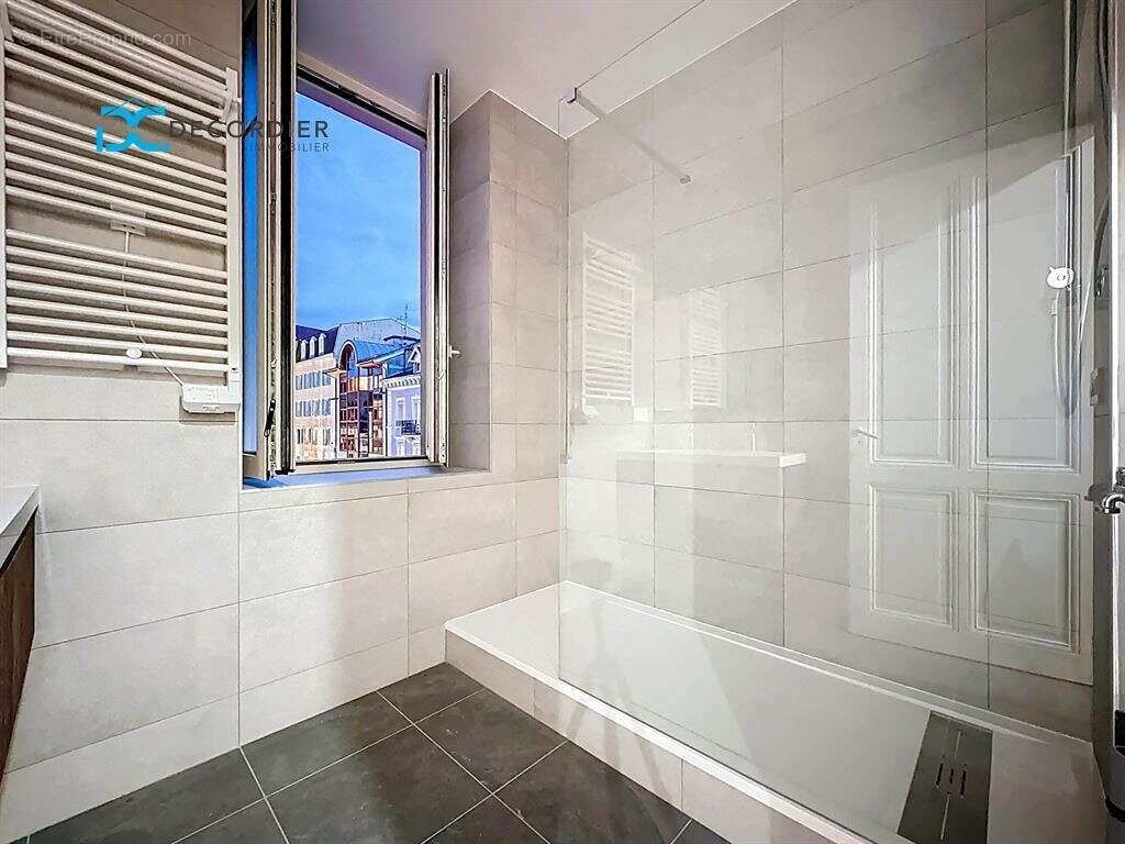 Appartement à EVIAN-LES-BAINS