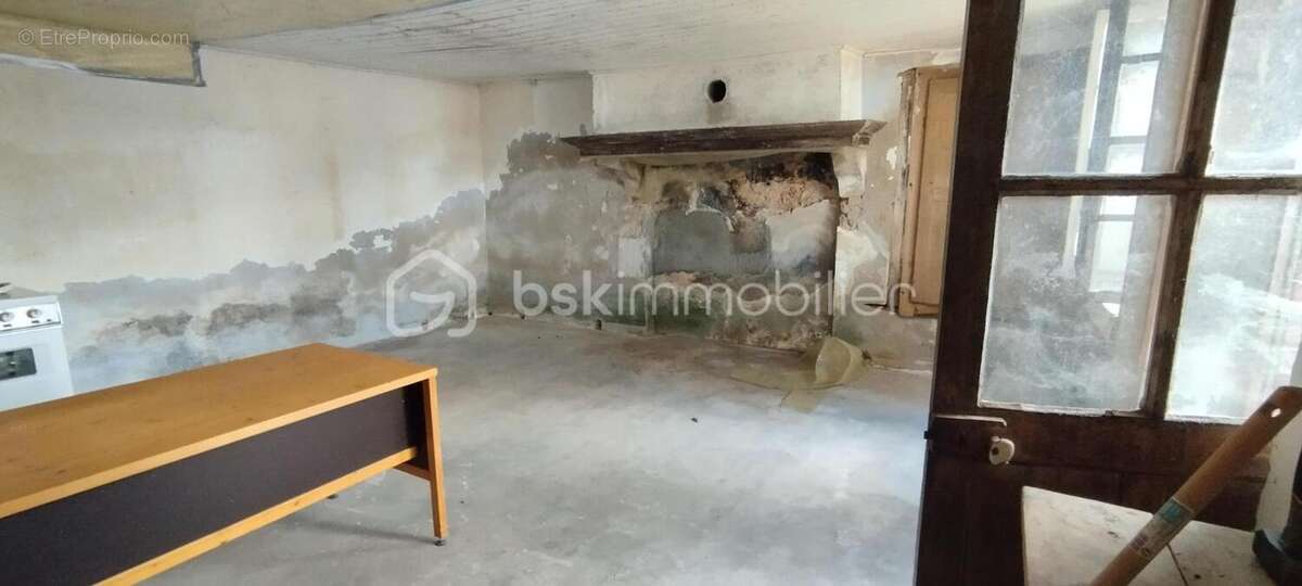 Ensemble immobilier en pierre à rénover - photo 5