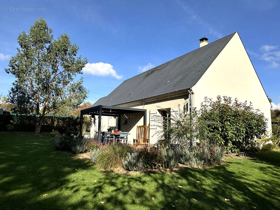 Maison à FONTAINE-LES-VERVINS