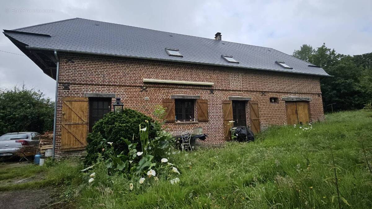 Maison à BUCHY