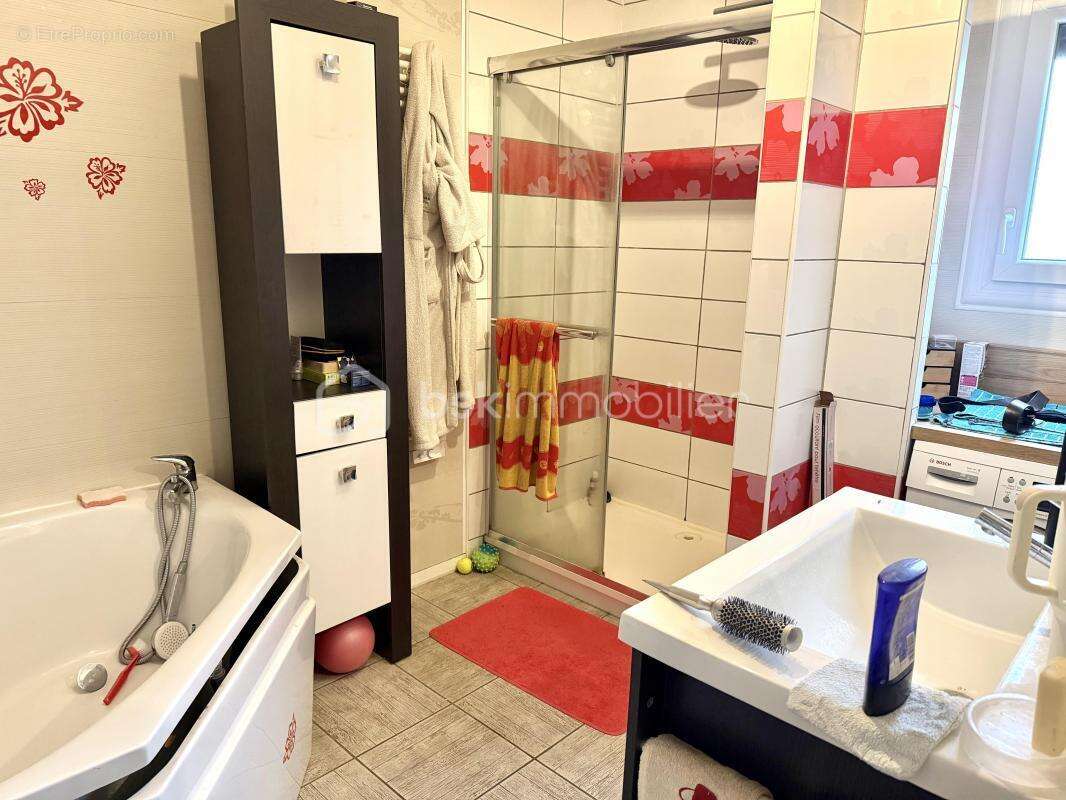 Maison à BOISSEY-LE-CHATEL