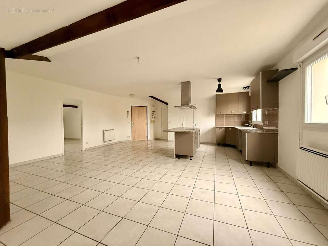 Photo 2 - Appartement à COULOMMIERS