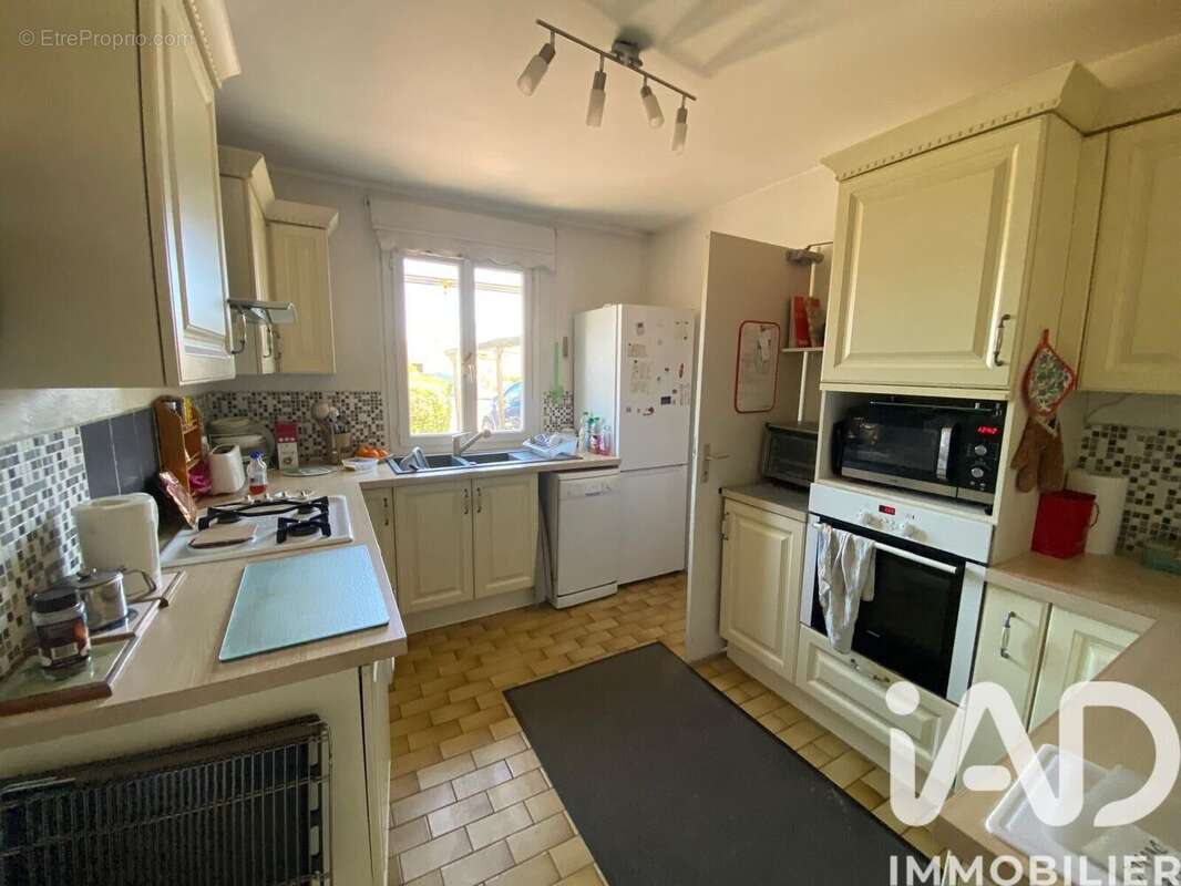 Photo 3 - Maison à LE MUY