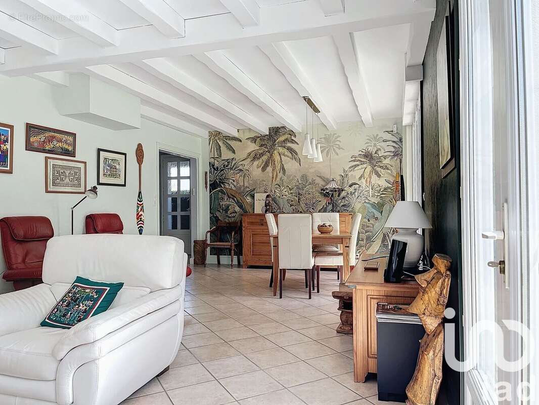 Photo 3 - Maison à CHARRON