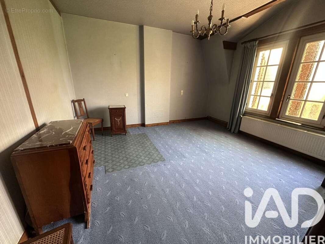 Maison 118 m² à Haucourt  - photo 8