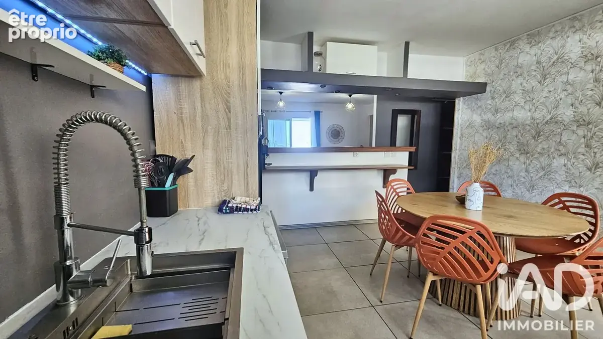 Photo 1 - Appartement à LE TAMPON