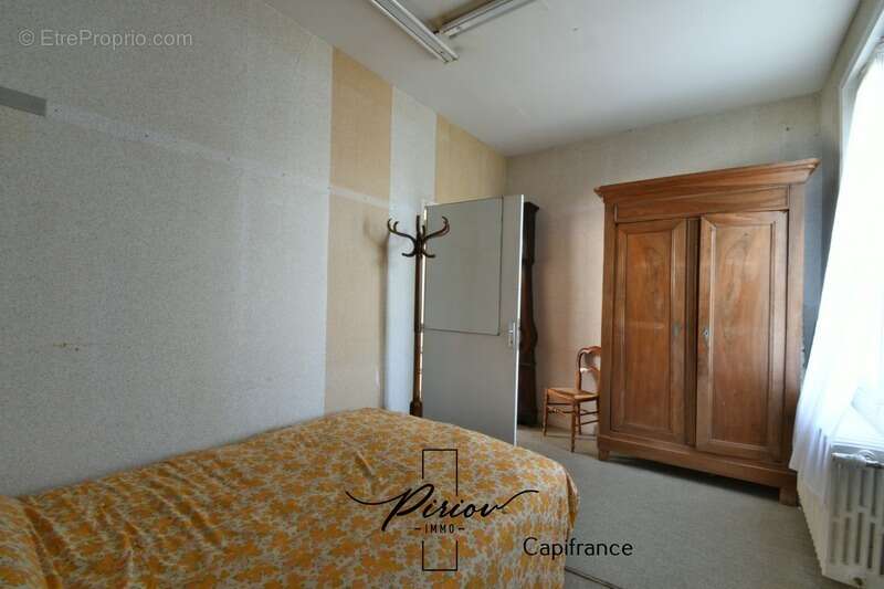 Maison à NUEIL-SUR-LAYON