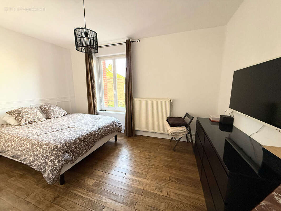 Appartement à CHARLEVILLE-MEZIERES