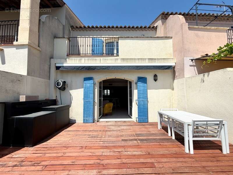 Maison à AIGUES-MORTES
