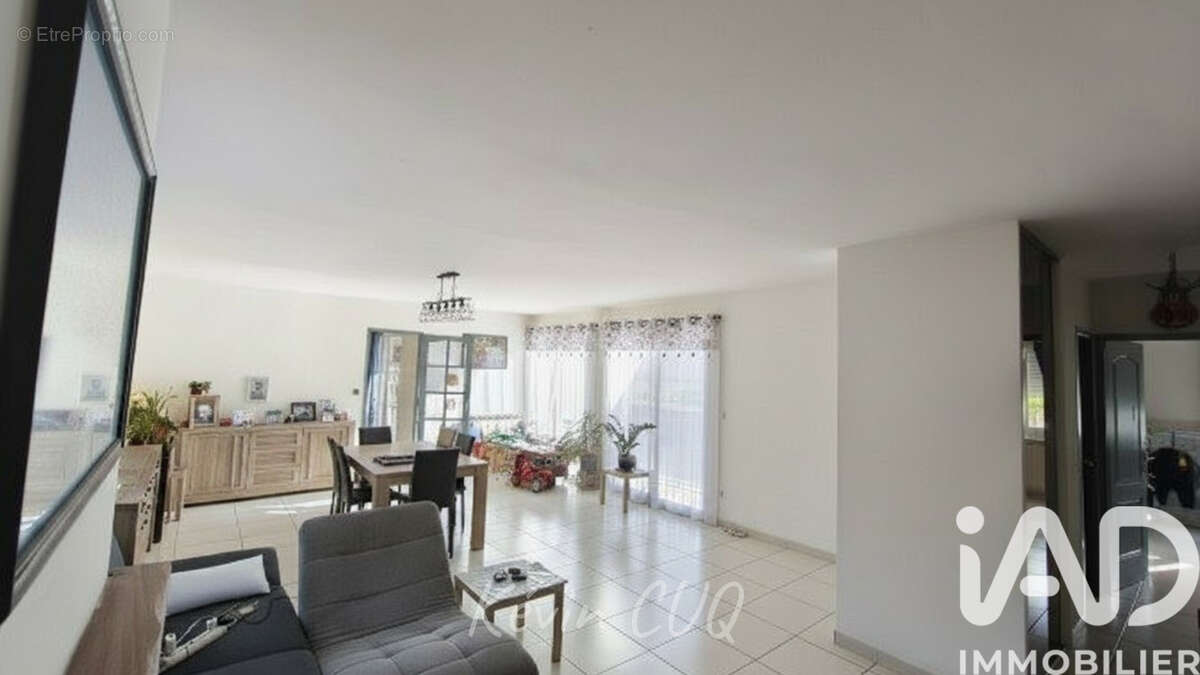 Maison 113 m² à Aumelas  - photo 7