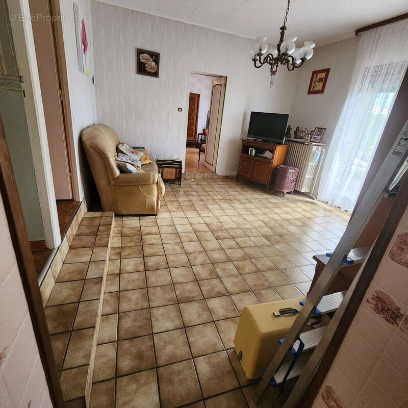 Maison plain pied, surelevee proche frontieres - photo 12