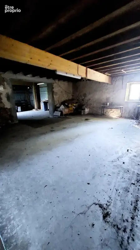 Maison ancienne 245 M2 avec dépendances sur 2593 M2 - photo 15