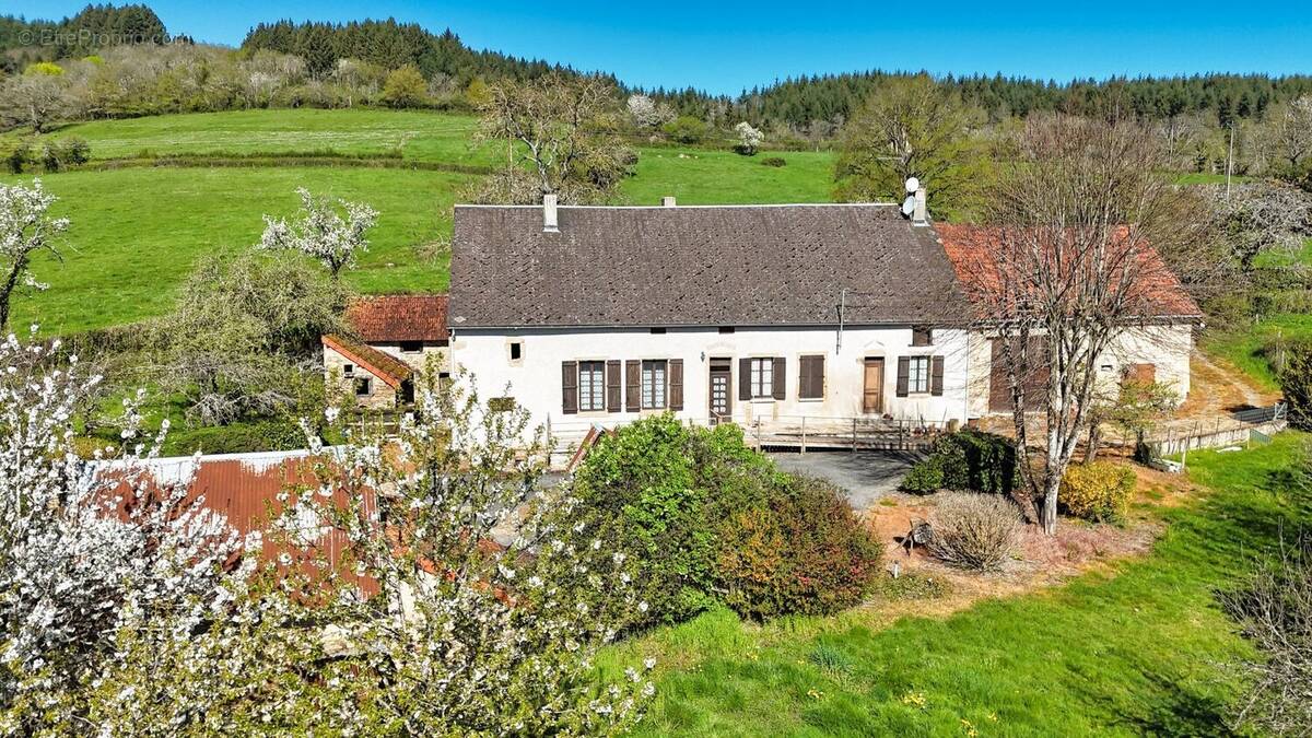 Maison à LA GRANDE-VERRIERE