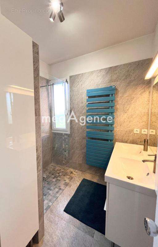 Appartement à SAINT-NOM-LA-BRETECHE
