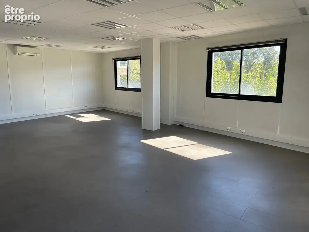 bureaux 140 m2 Martillac - photo 3