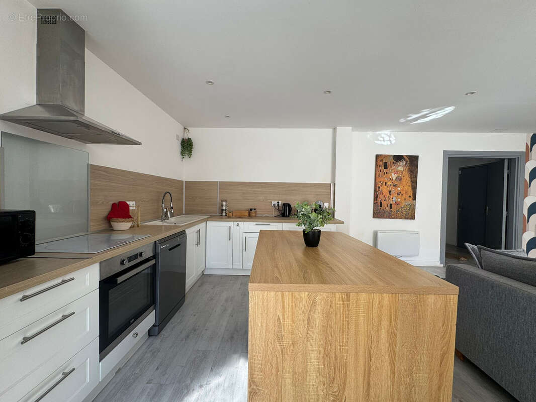 Appartement à NIMES