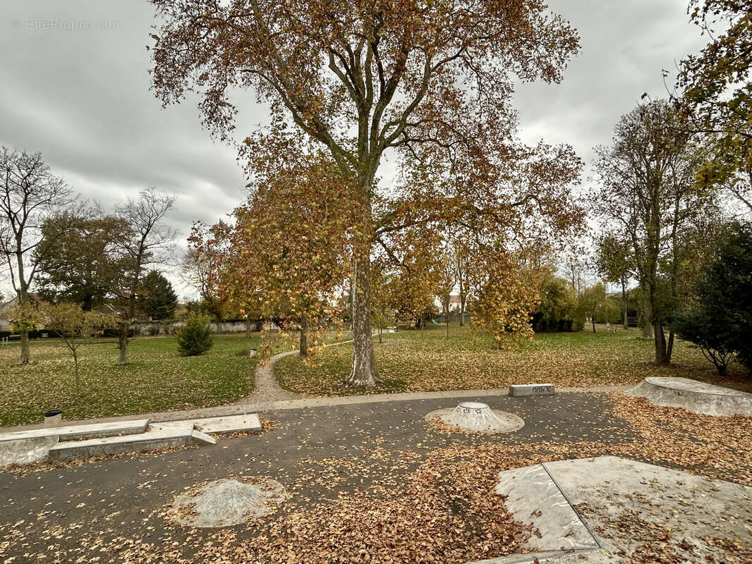 Appartement à CHARNY