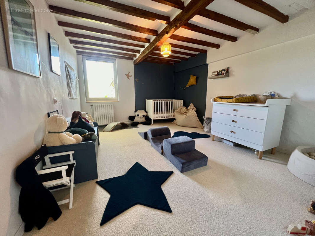 Maison à BEAUTEVILLE