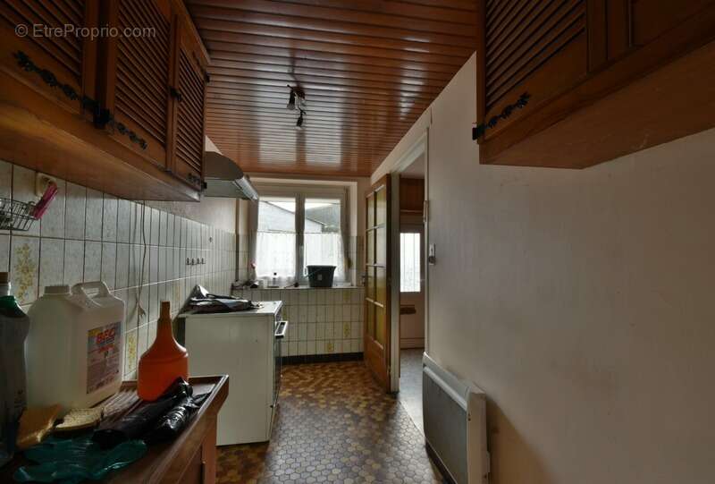 Maison à POURU-SAINT-REMY