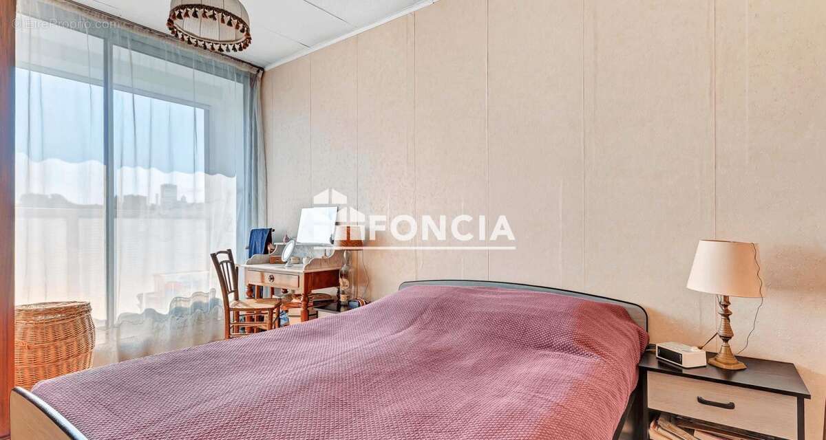 Appartement à SAVIGNY-SUR-ORGE
