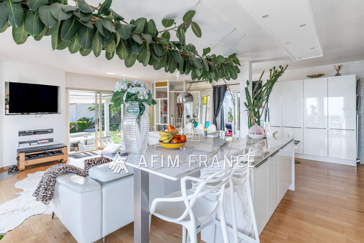 Maison à BEAUSOLEIL