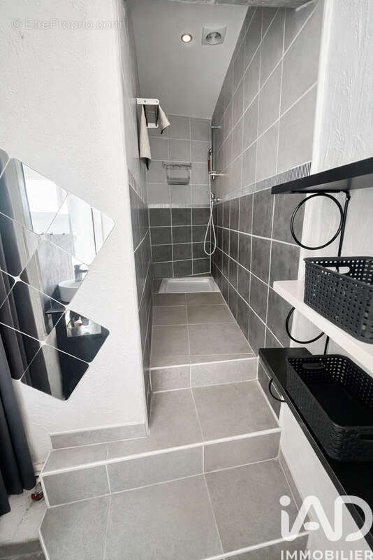 Appartement 38 m² à Brignoles  - photo 6