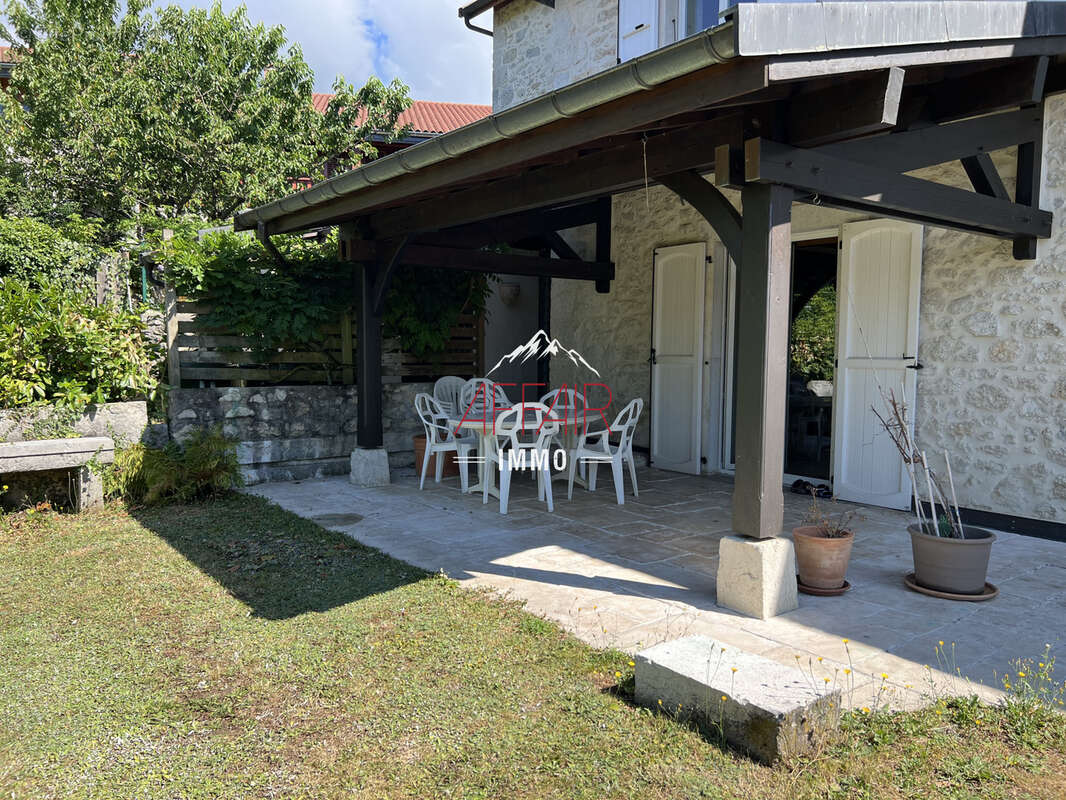 Maison à SAINT-JEAN-DE-GONVILLE