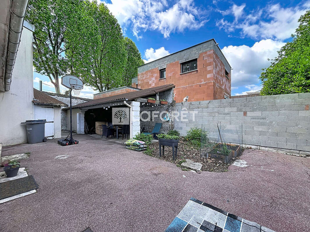 Maison à LE PETIT-QUEVILLY