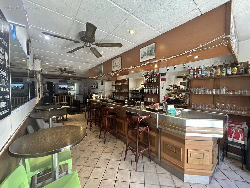 Commerce à TRANS-EN-PROVENCE