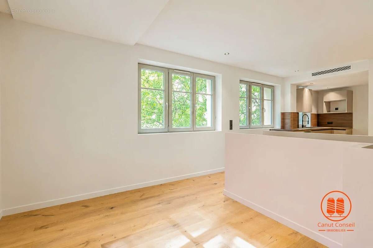 Appartement à LYON-1E