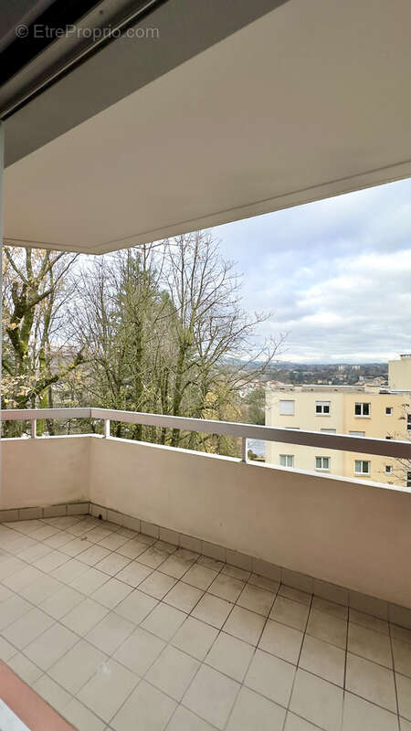 Appartement à LYON-5E