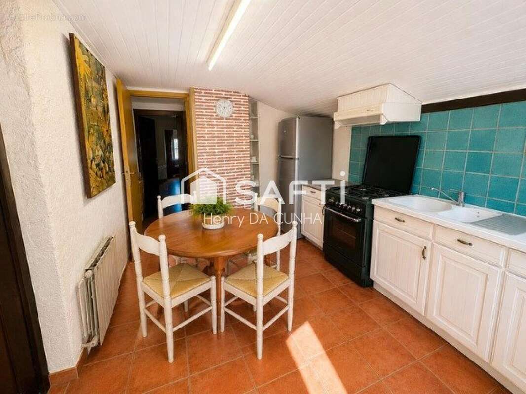 Maison 100 m² à Trensacq  - photo 6