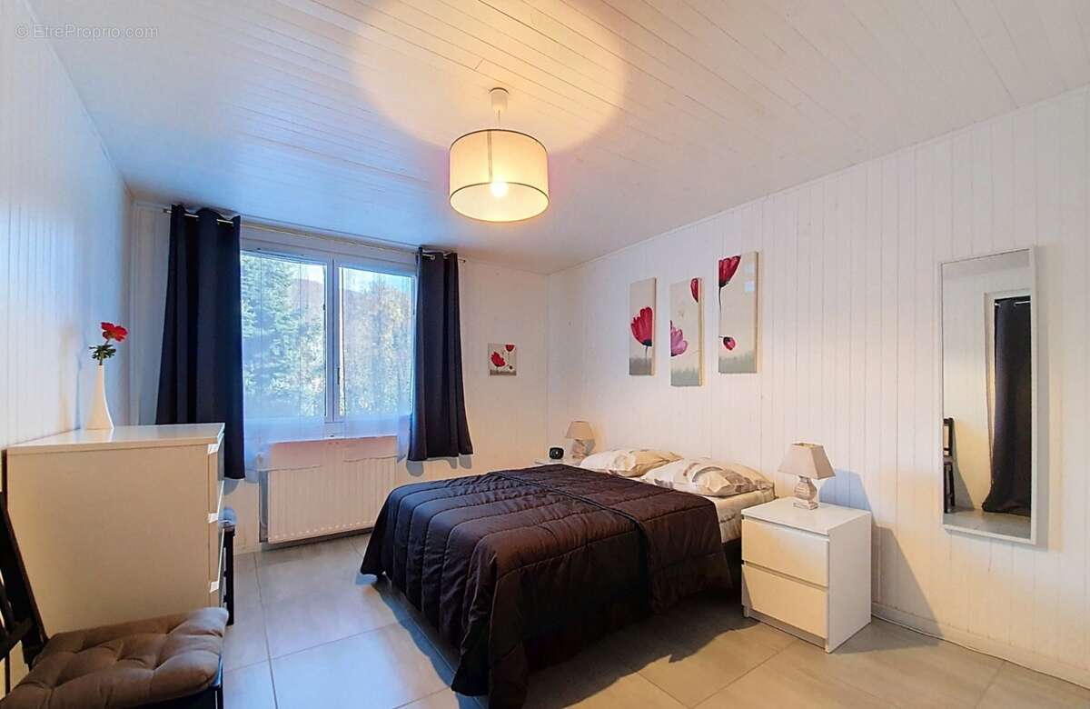 A 10min de CHAMBERY sur NOVALAISE Villa d’architecte 7 pièces de 220 m² plus T2 indépendant 50 m² sur plus de 1700m2– Idéal pour - photo 21