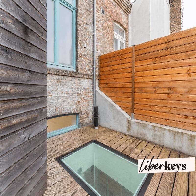 Maison Vieux Lille - 94m² - 4 pièces - 2 sdb - 1 terrasse - photo 3
